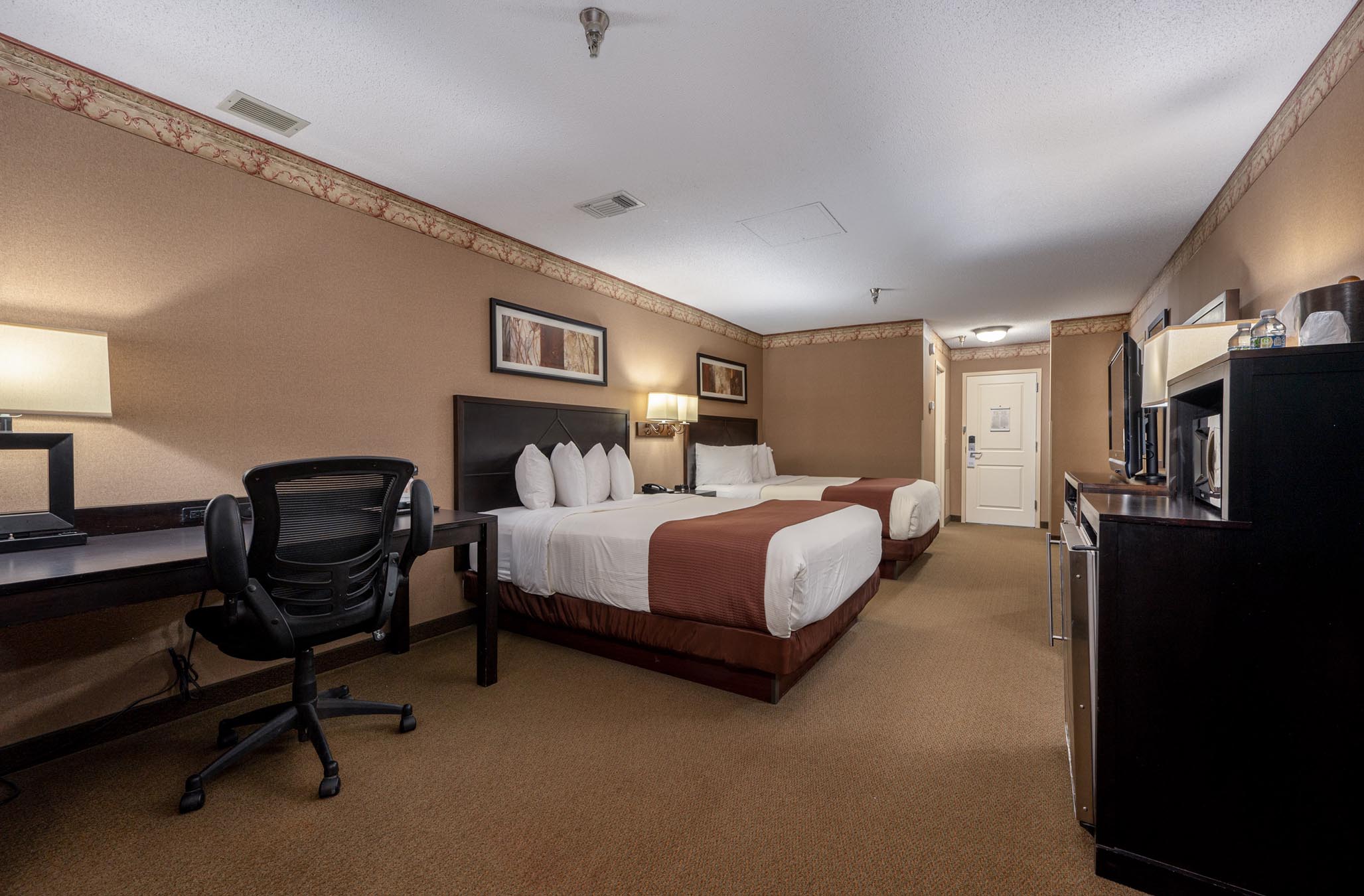 Two Queen guest room